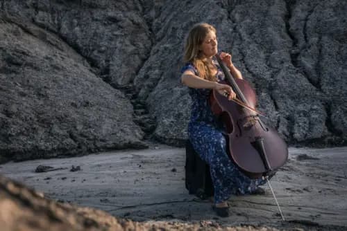 Feminine cellotoner